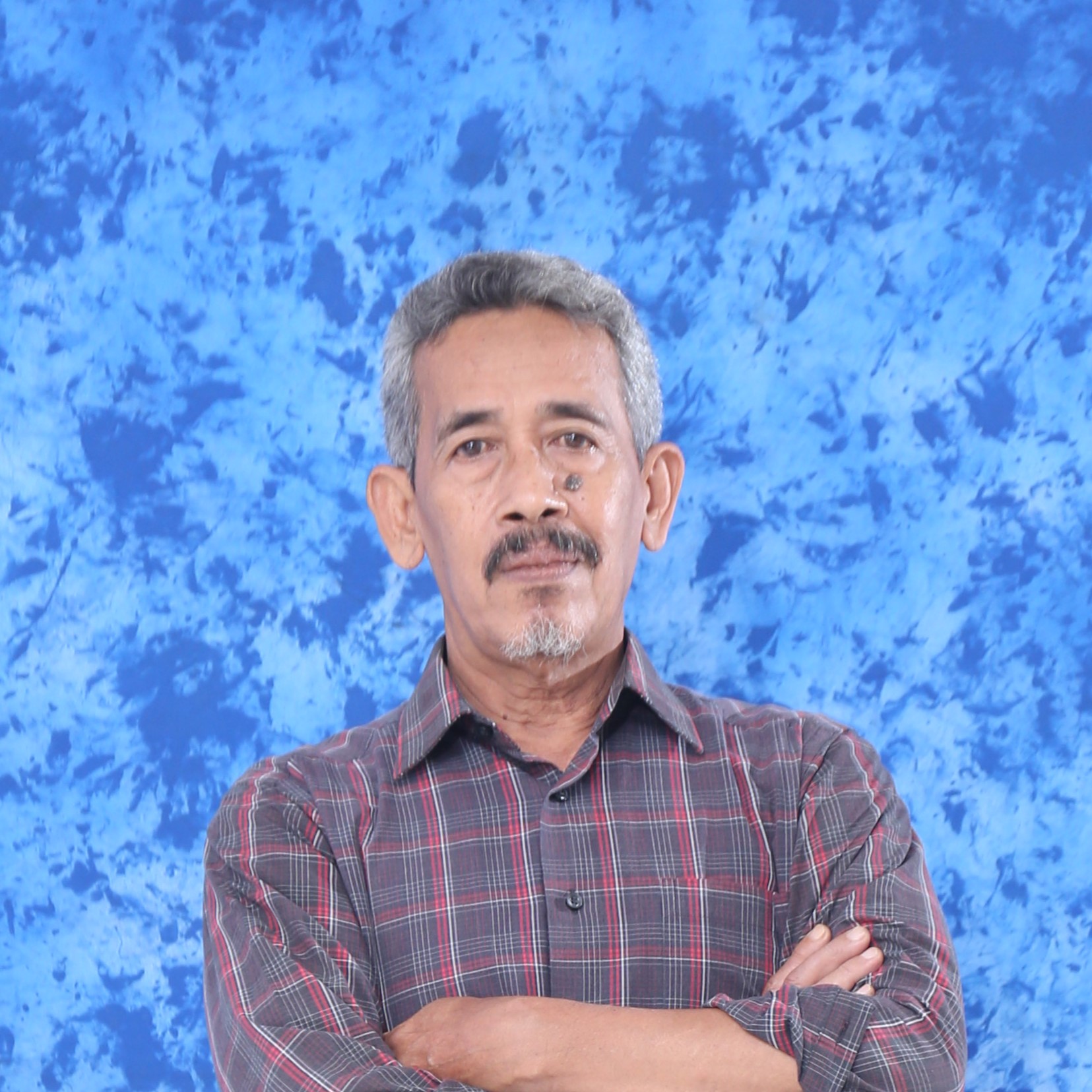 Drs. WAWAN ANWAR NAWAWI